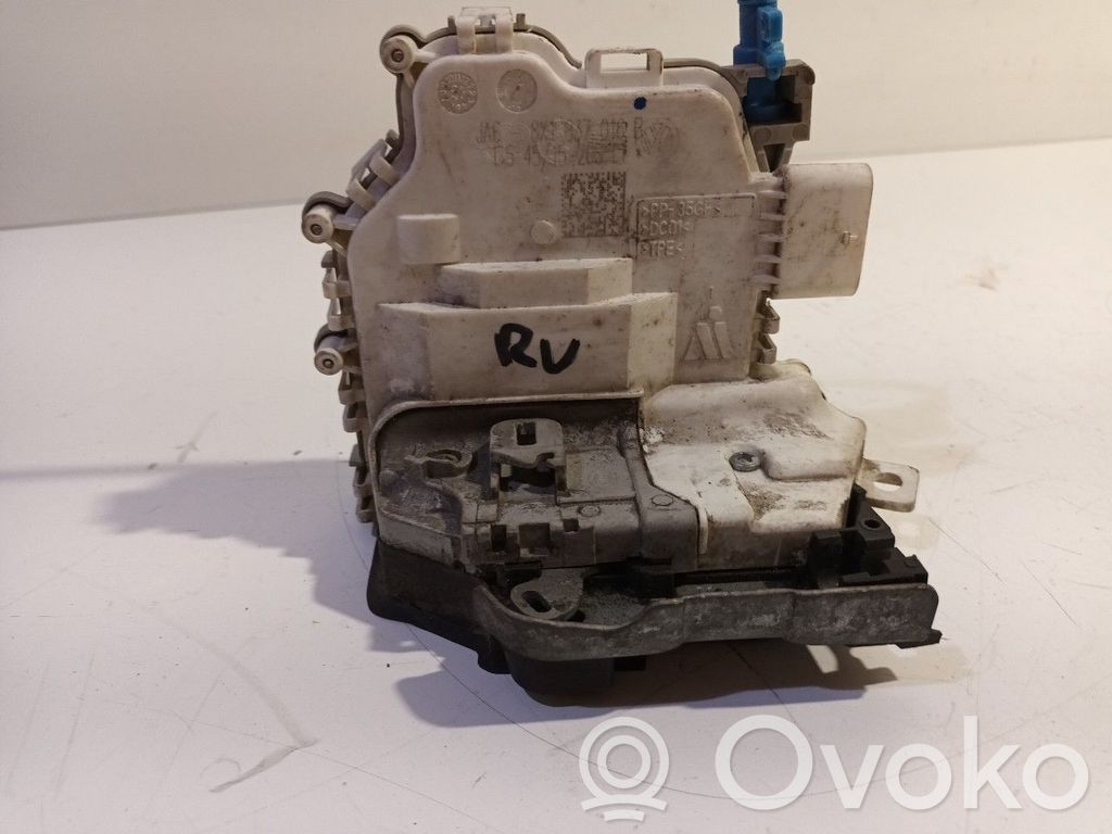 Audi A3 S3 8V Front door lock 