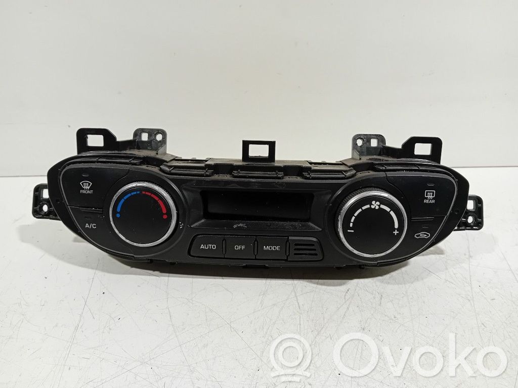 Hyundai i10 Climate control unit 