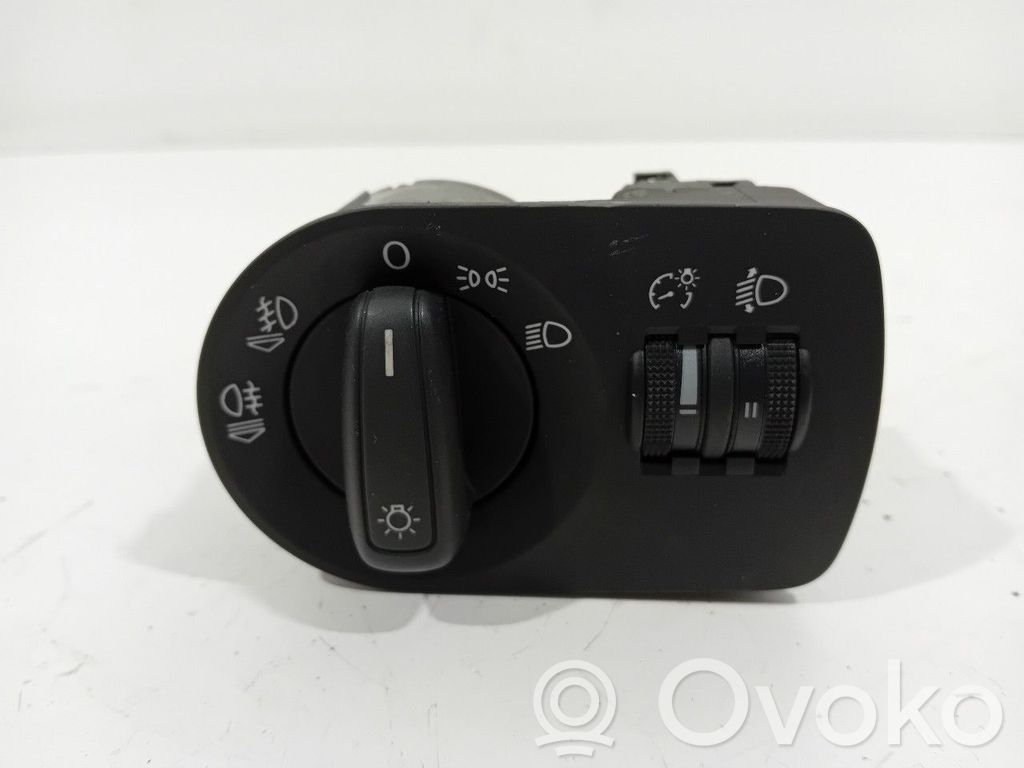 Audi A1 Light switch 