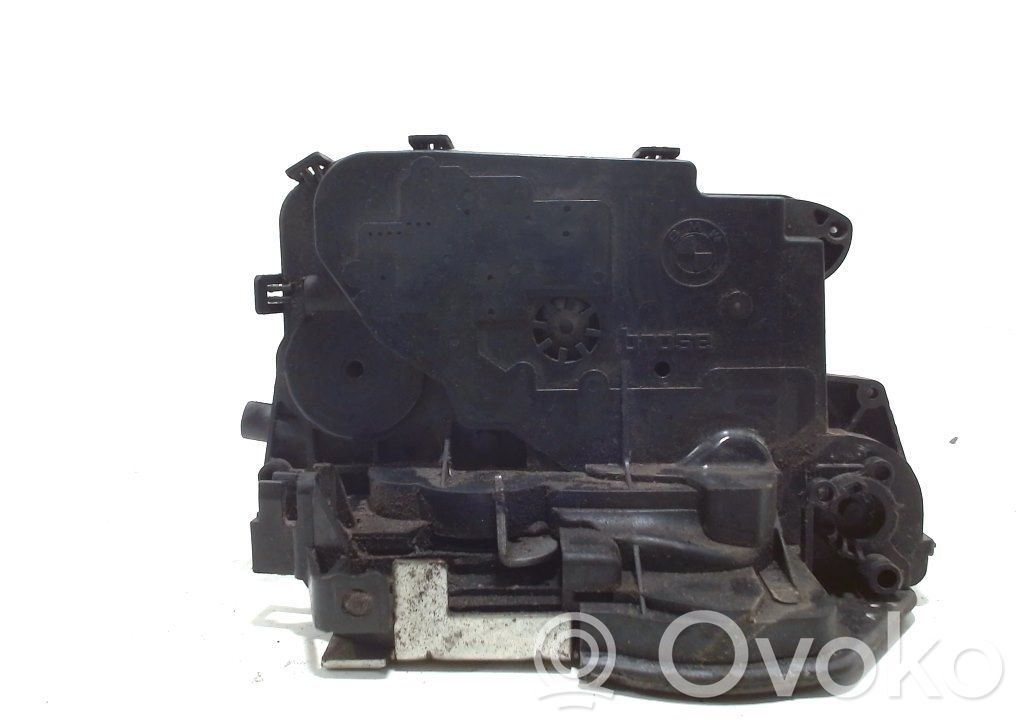 Takaoven lukko   4389475