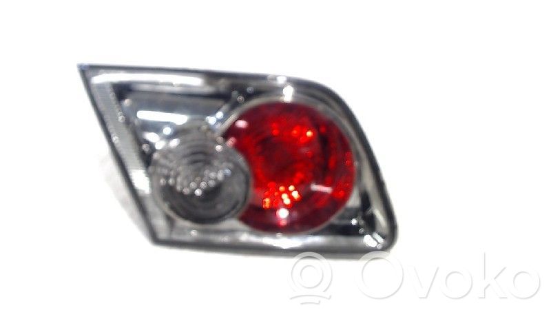 Tailgate rear/tail lights