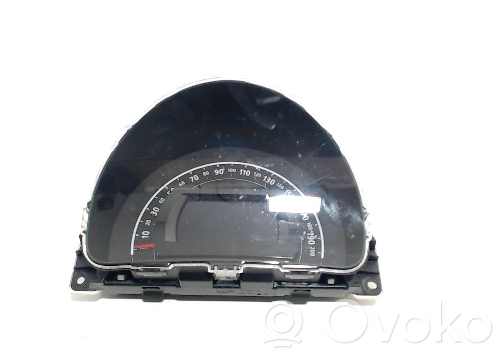 Renault Twingo III Nopeusmittari (mittaristo) 