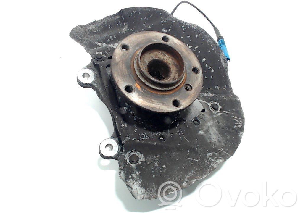 Front wheel bearing hub