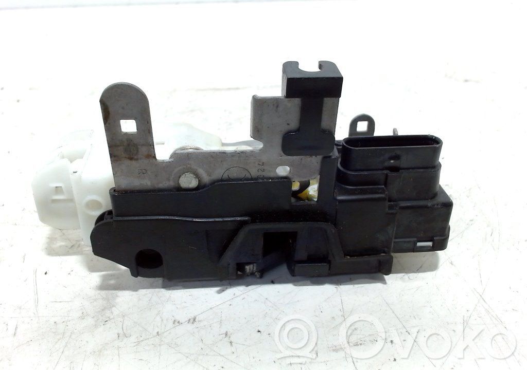 Volvo V40 Etuoven lukko 