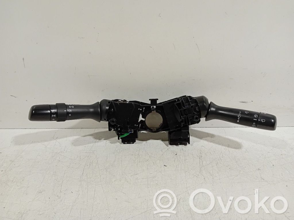 Peugeot 108 Wiper turn signal indicator stalk/switch 