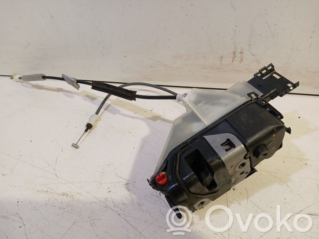 Citroen C3 Aizmugurē slēdzene 