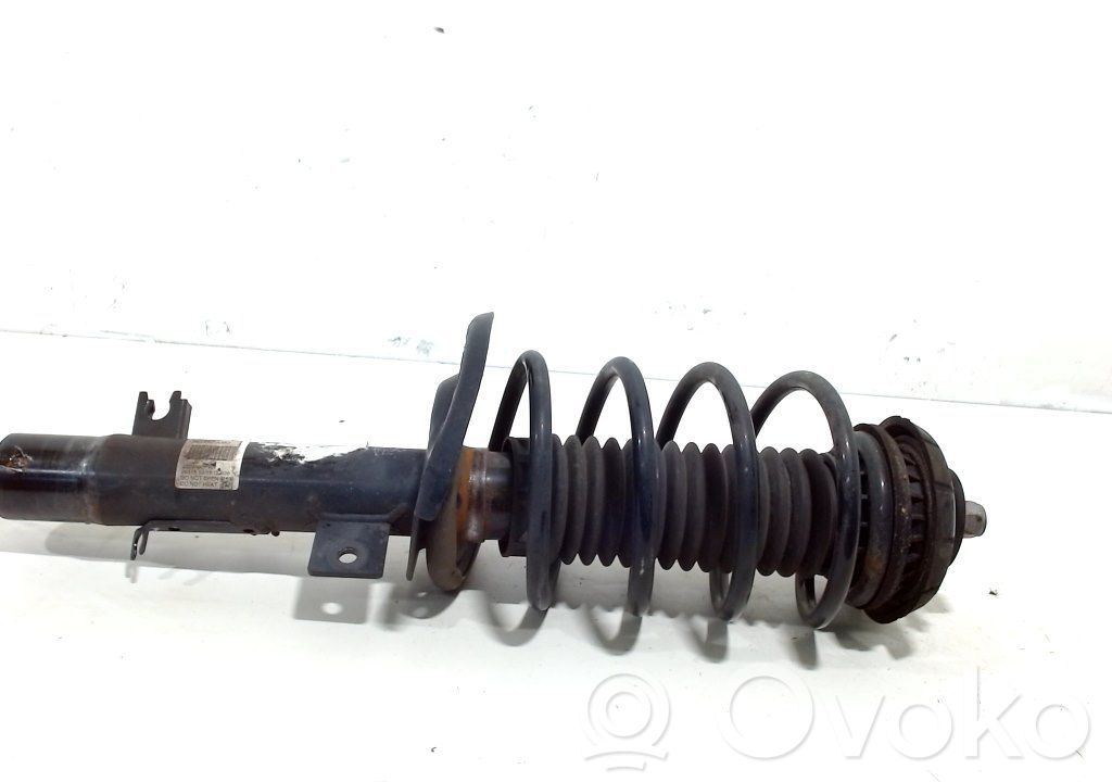 Citroen C4 Cactus Front shock absorber/damper 