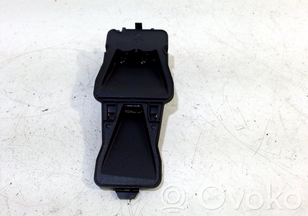 Sensor de radar Distronic   P31360888