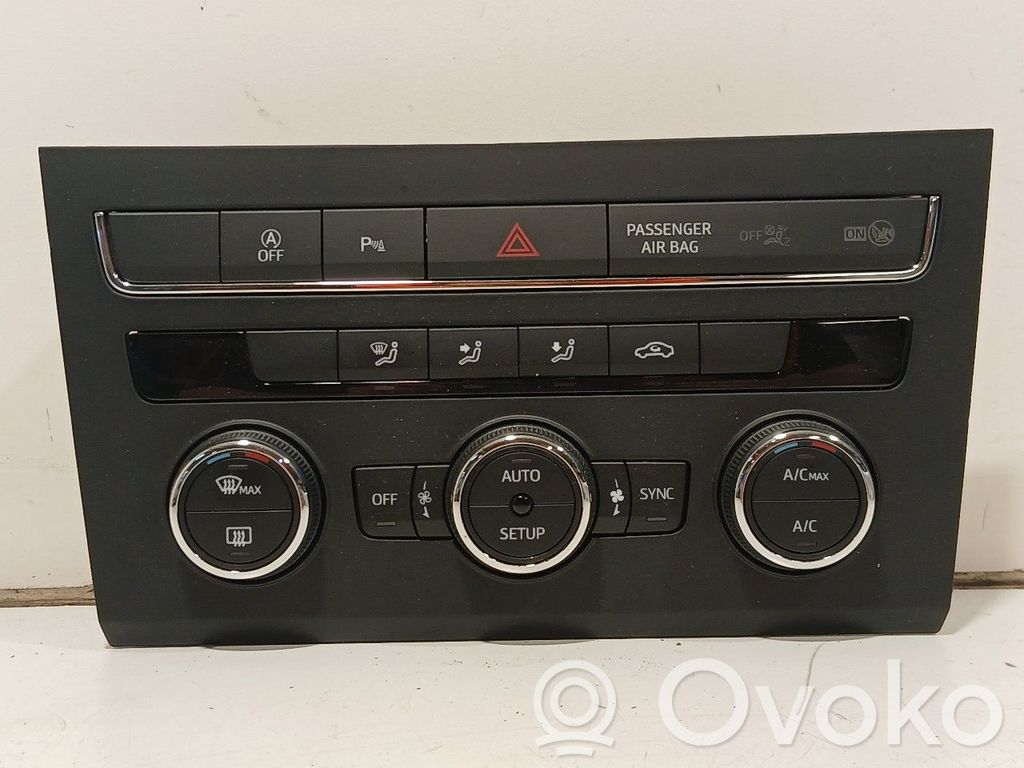 Seat Leon (5F) Climate control unit 