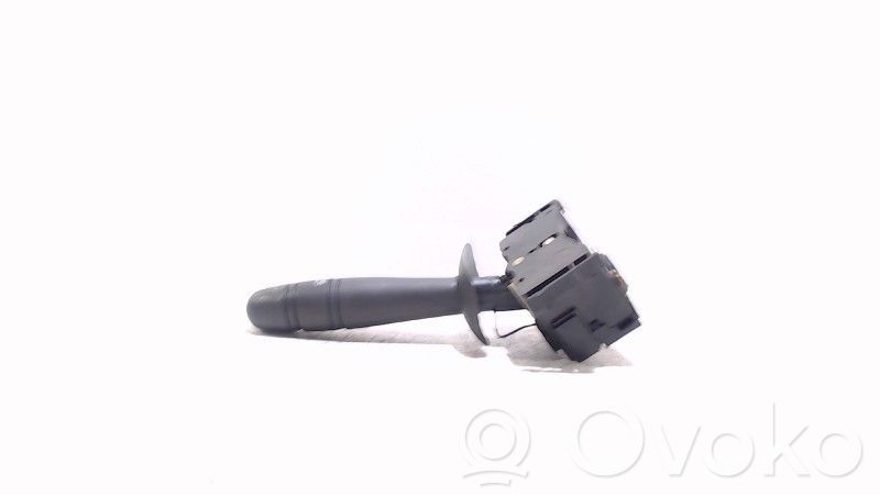 Opel Vivaro Interruptor/palanca de limpiador de luz de giro 