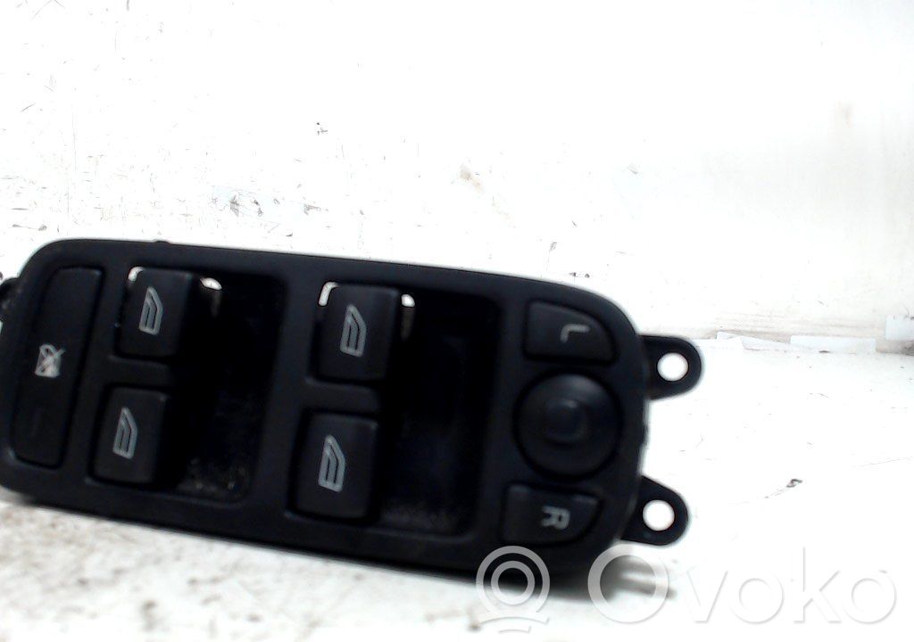 Volvo V50 Przyciski szyb 