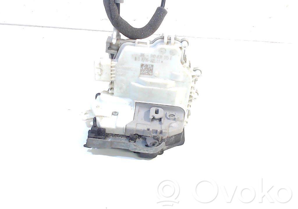 Audi A4 S4 B9 Aizmugurē slēdzene 