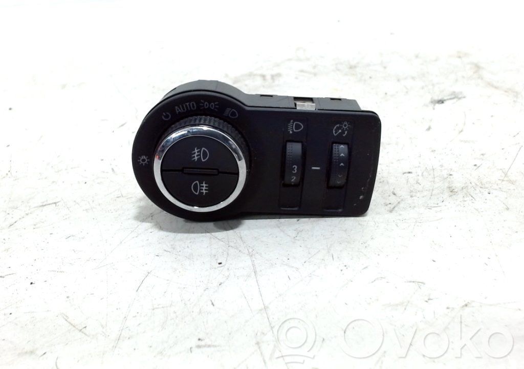 Opel Insignia A Lichtschalter 