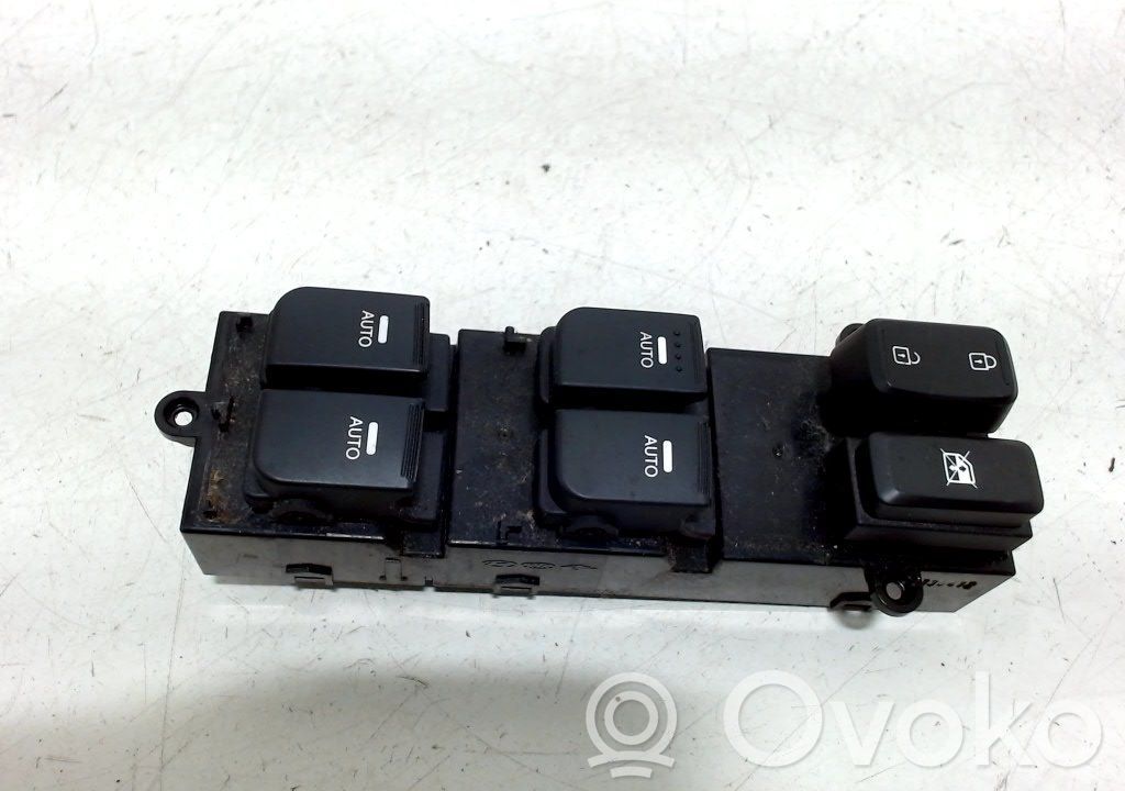 KIA Optima Electric window control switch 