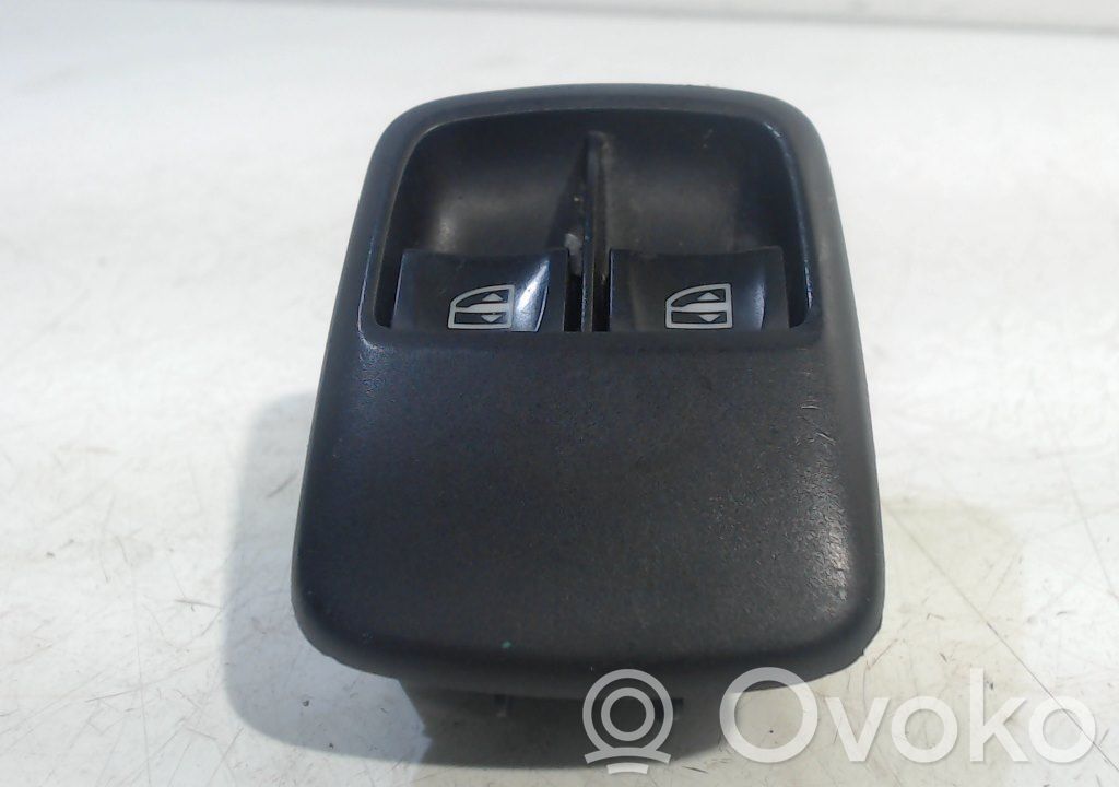 Smart ForFour II W453 Electric window control switch 