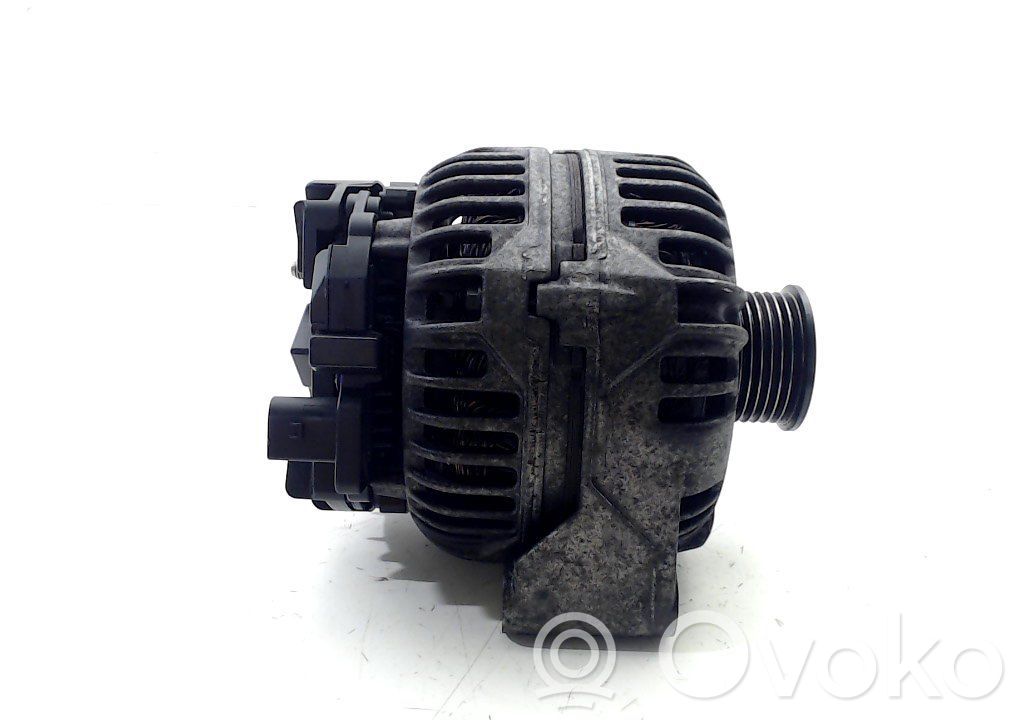 Mercedes-Benz E W210 Alternator 