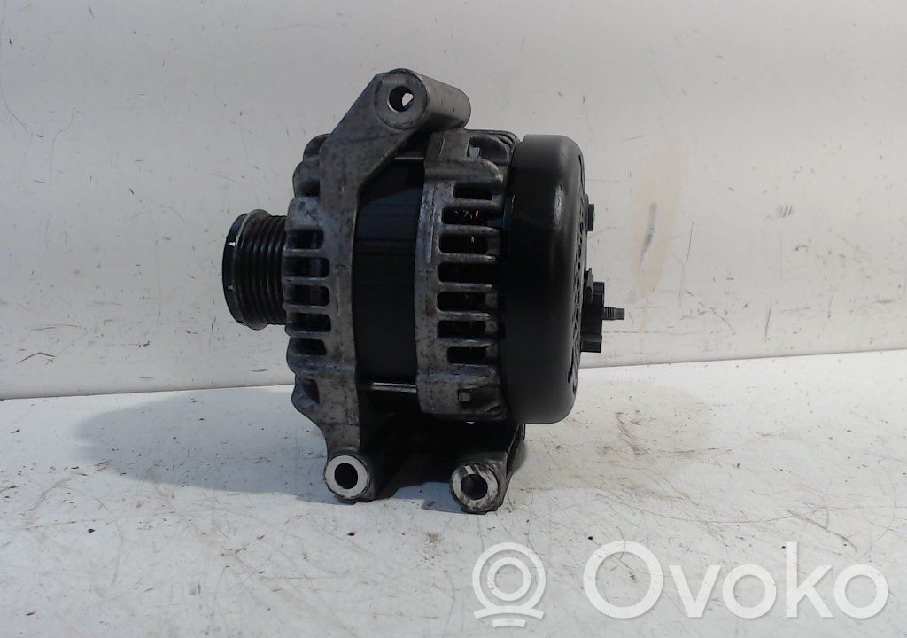 Opel Corsa E Generatorius 