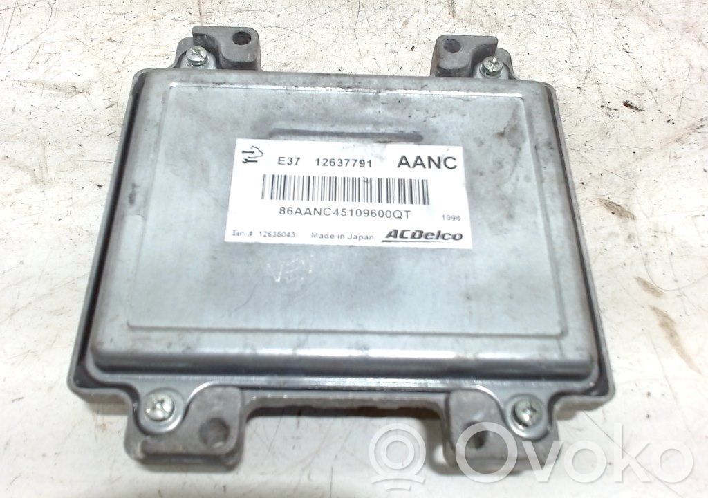 Opel Antara Engine control unit/module 