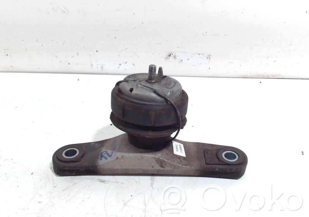 Engine mount bracket   31359635,31359639,31359642
