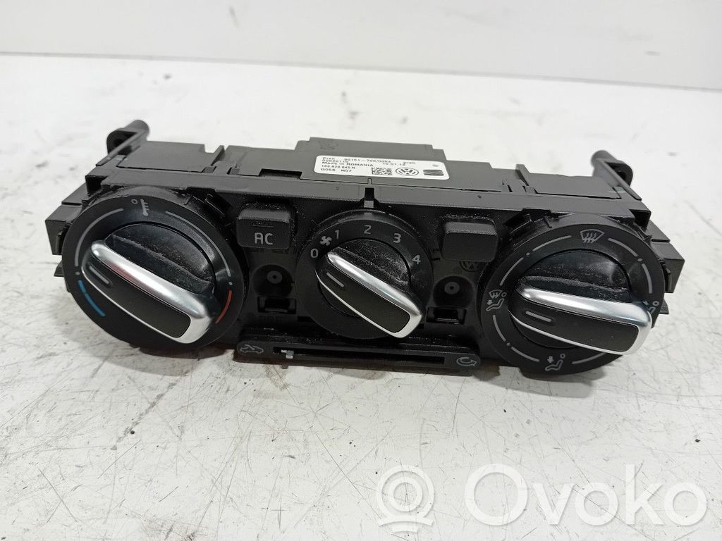 Volkswagen Up Climate control unit 