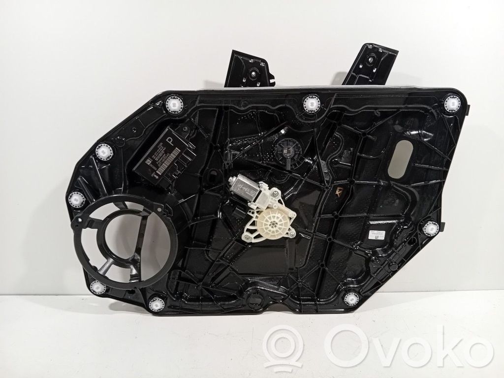 Ford Focus Front door window regulator with motor 