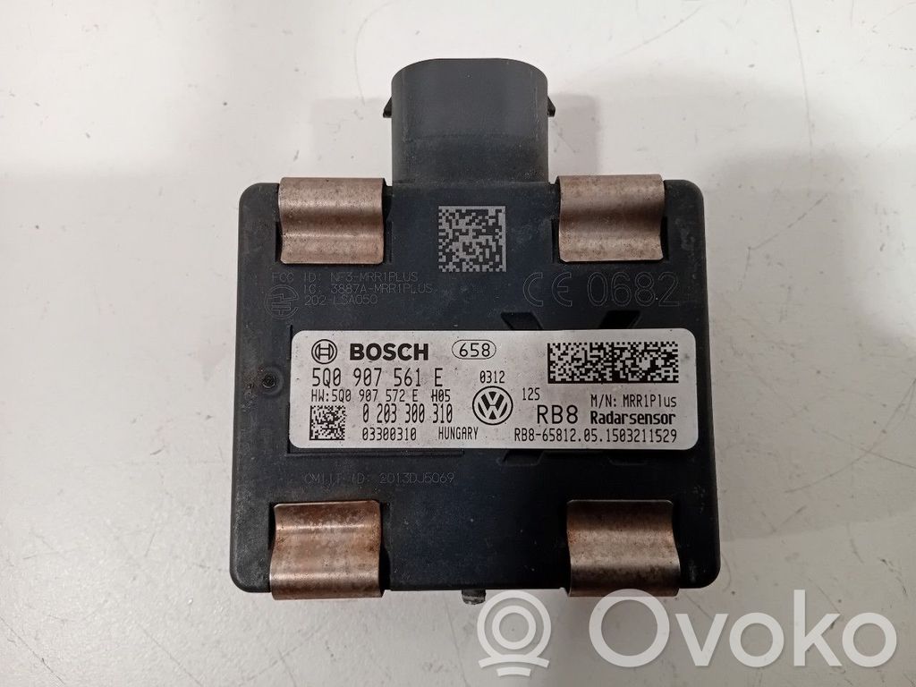 Volkswagen Golf VII Sensor de radar Distronic 