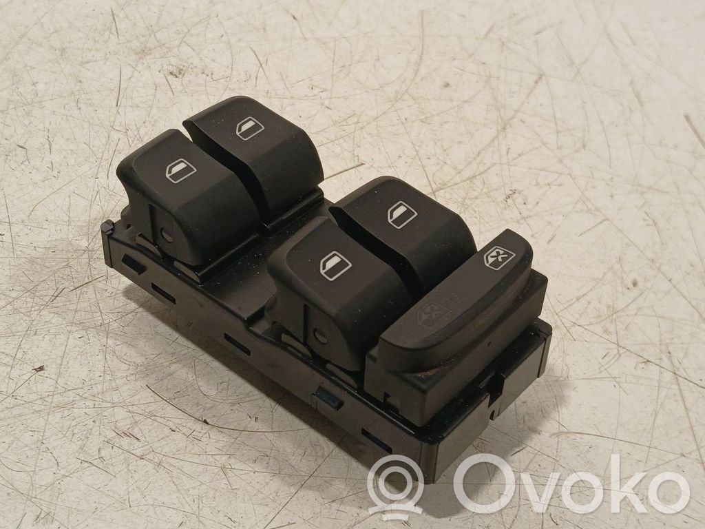 Audi A3 S3 8V Electric window control switch 