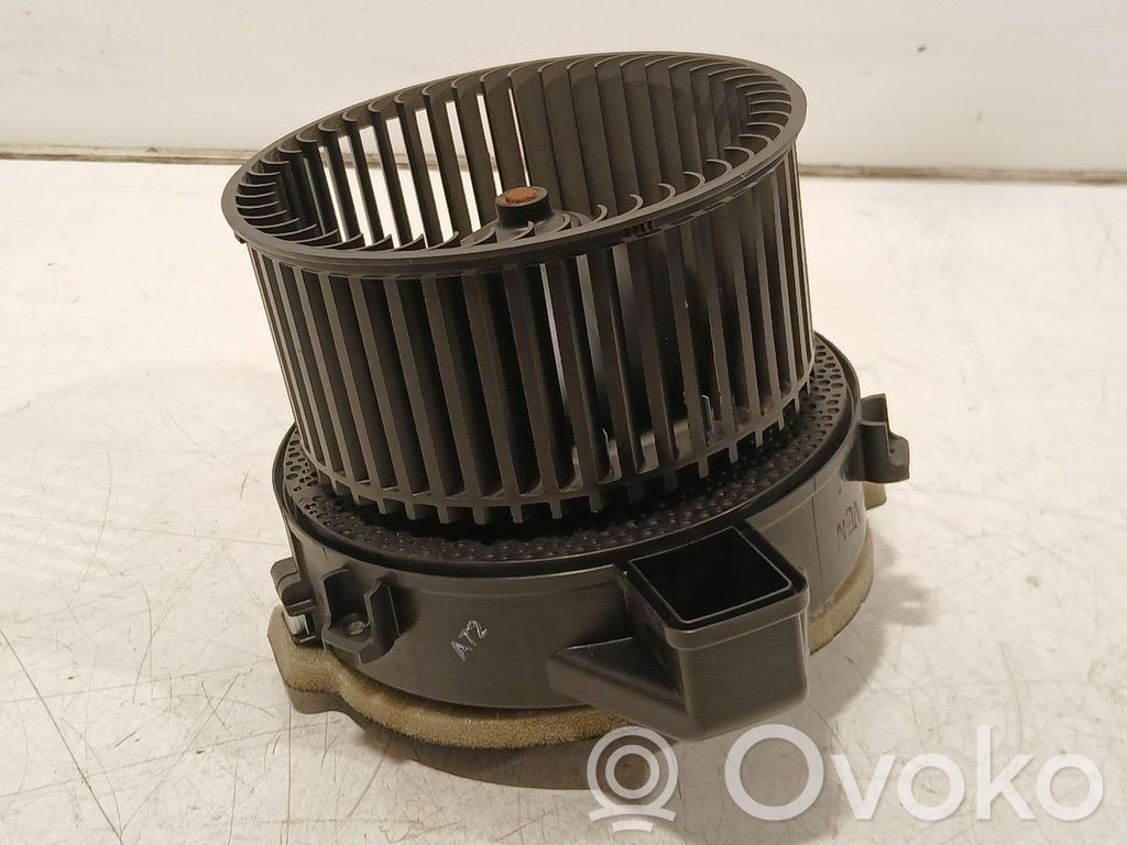 BMW 5 G30 G31 G38 Heizungslüfter 