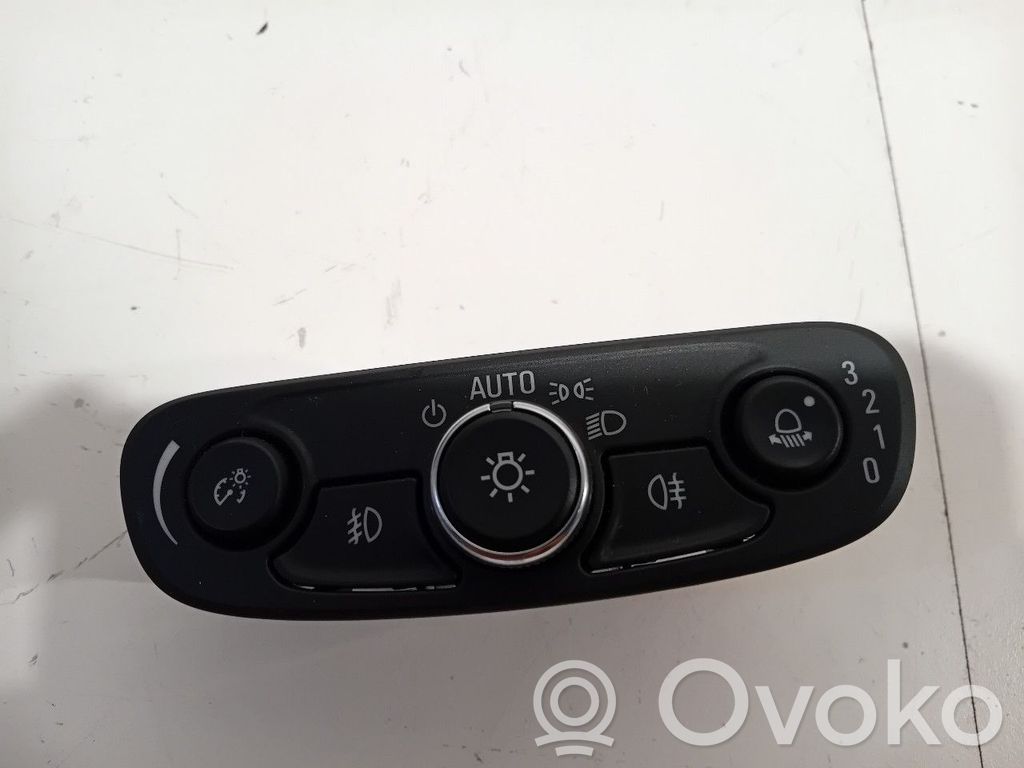 Opel Mokka Light switch 