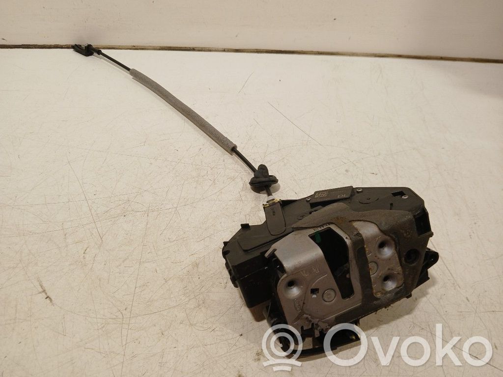 Volvo S60 Front door lock 