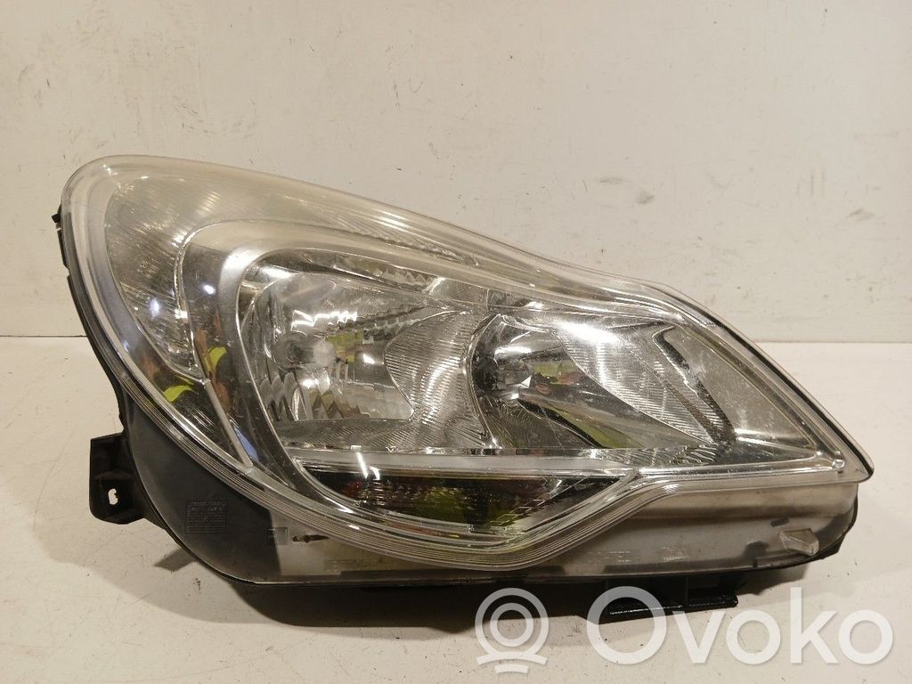 Opel Corsa D Scheinwerfer 