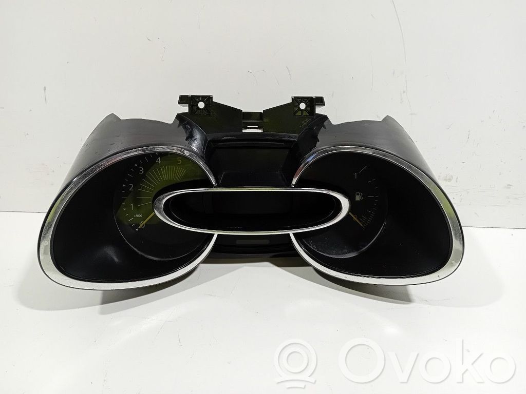 Renault Clio IV Speedometer (instrument cluster) 
