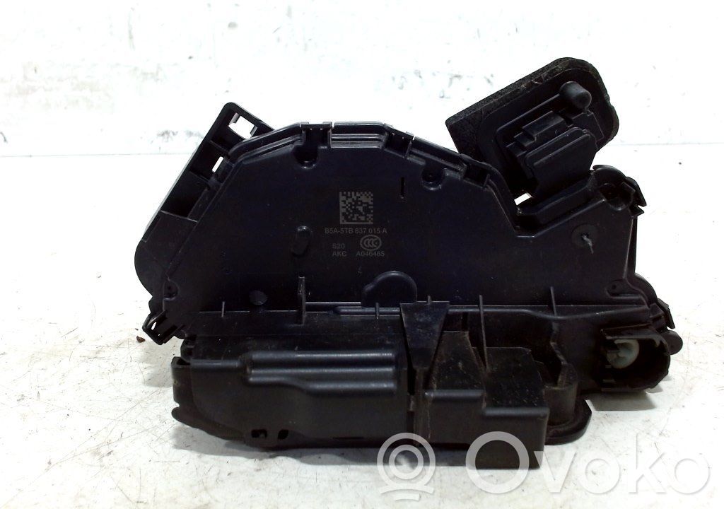 Volkswagen Golf VII Priekinės durys 