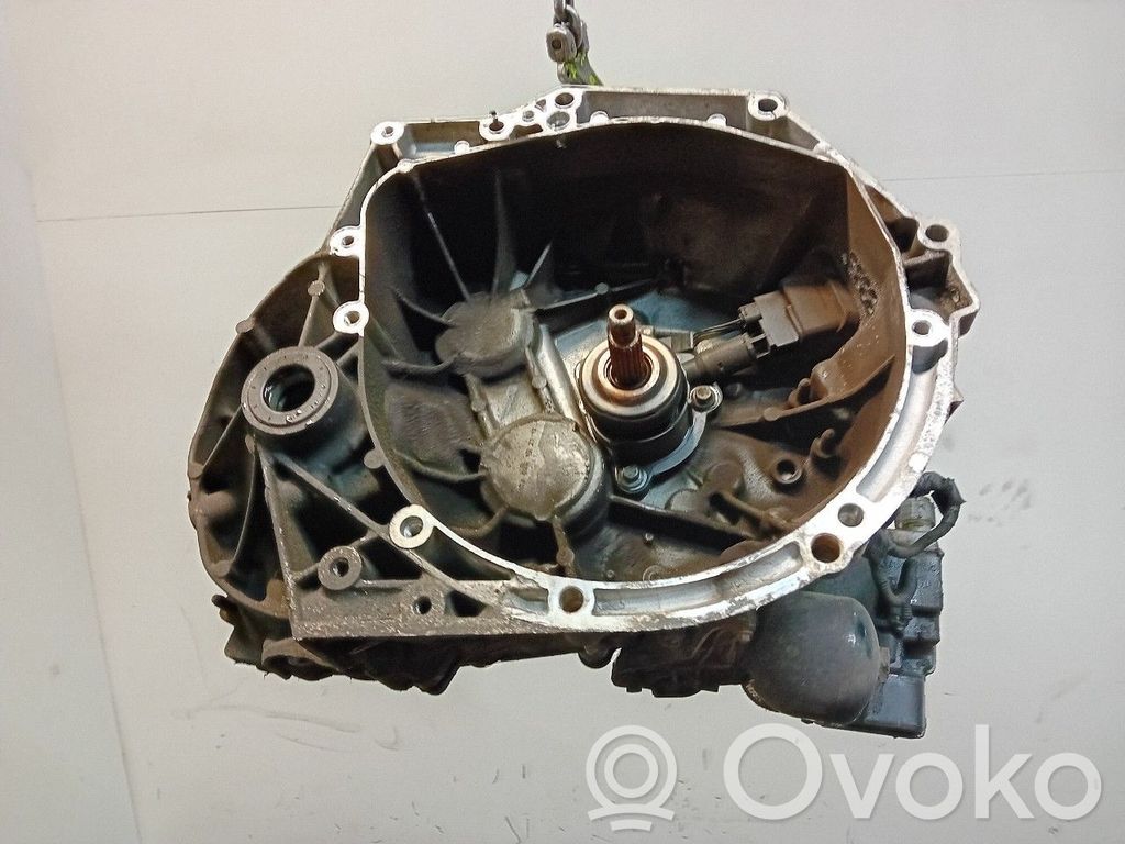 Peugeot 208 I Automatic gearbox 