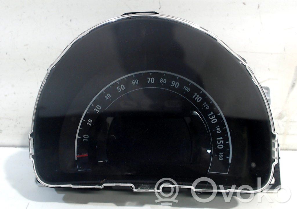 Renault Twingo III Licznik / Prędkościomierz 