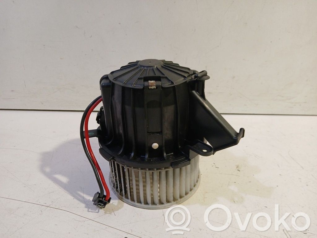 Audi A4 S4 B8 8K Heizungslüfter 