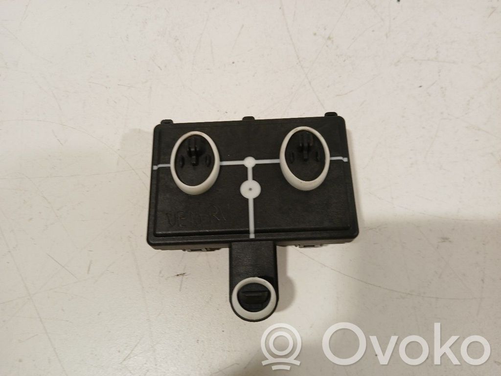Seat Leon (5F) Door central lock control unit/module 