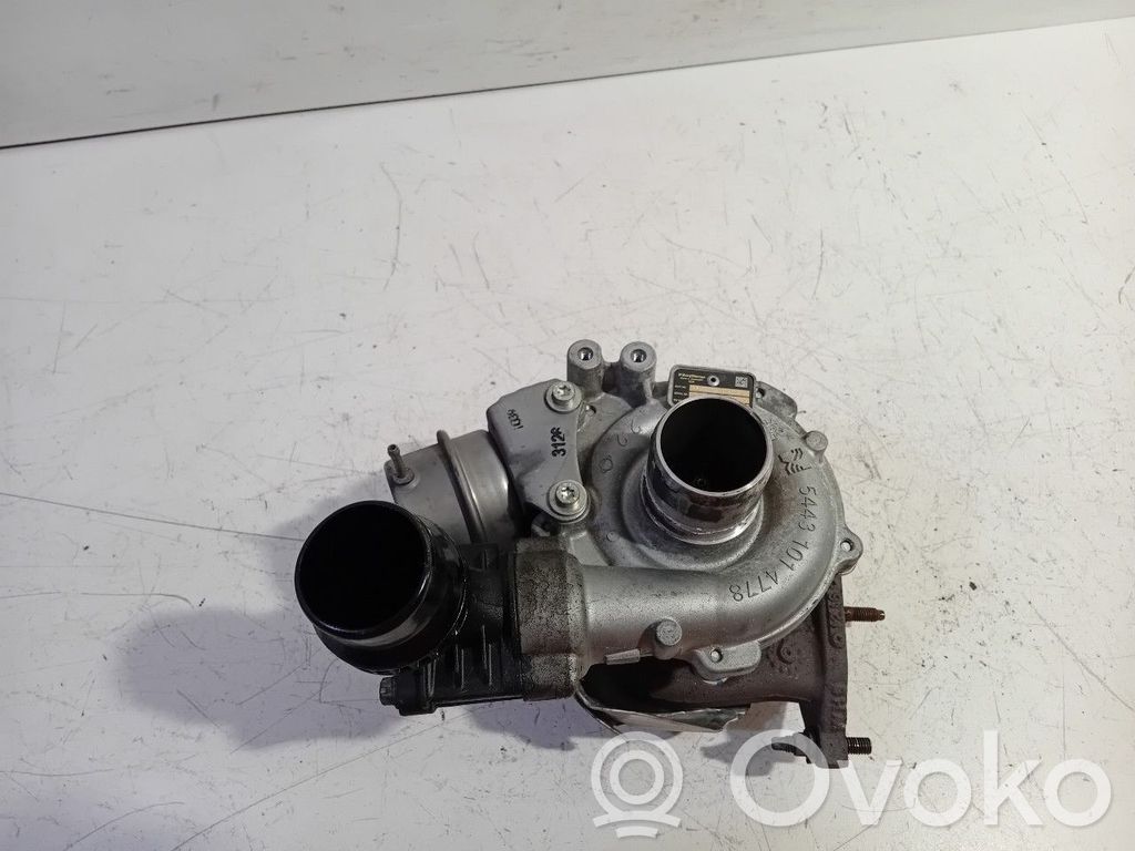 Opel Vivaro Turbină 