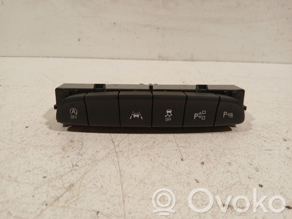 Vauxhall Astra K Parking (PDC) sensor switch 