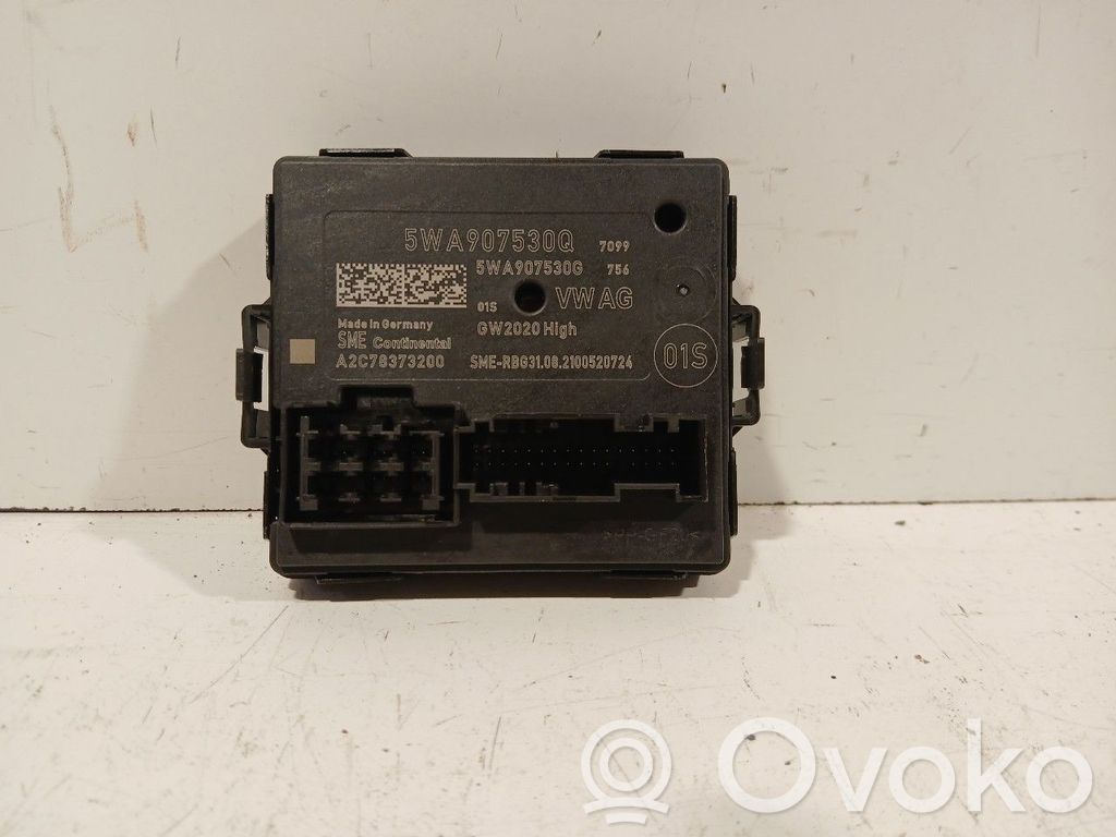 Volkswagen Golf VIII Unidad de control/módulo de carrocería central 