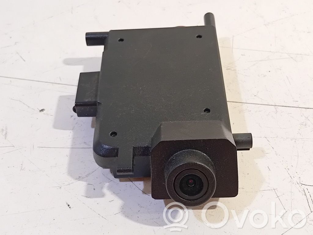 Lynk & co 01 Front bumper camera 
