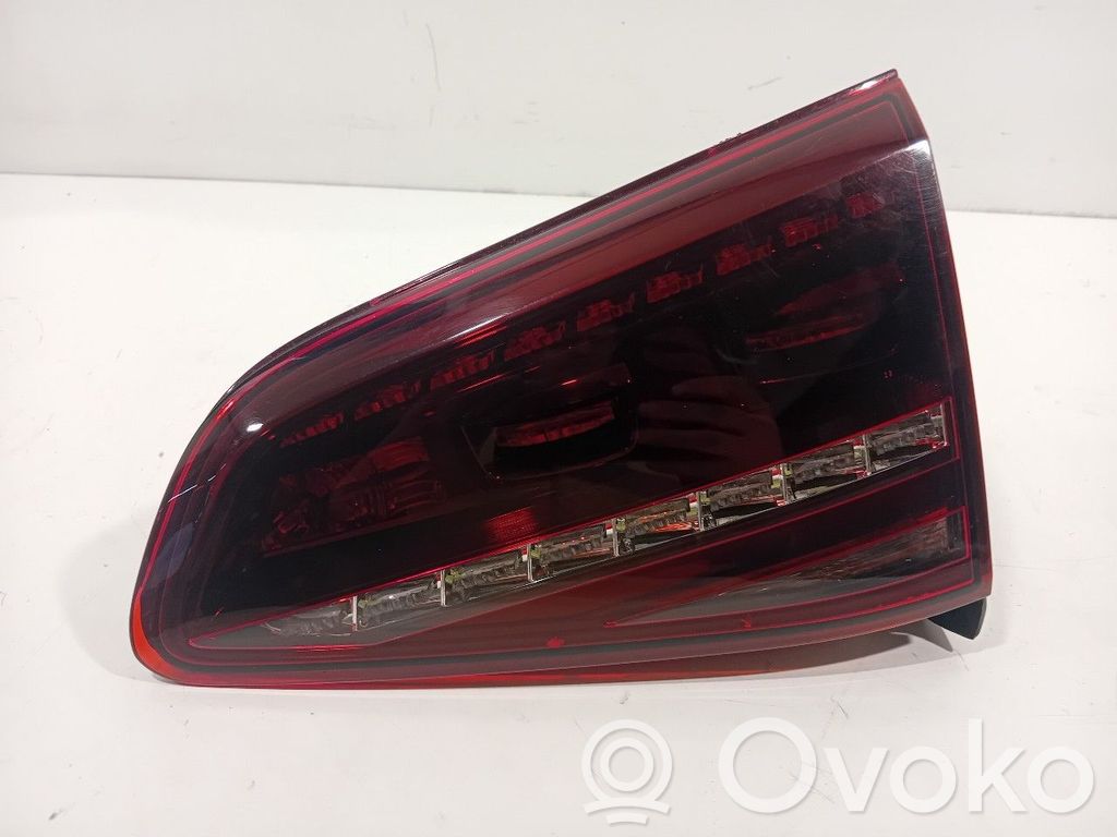 Volkswagen Golf VII Luci posteriori del portellone del bagagliaio 