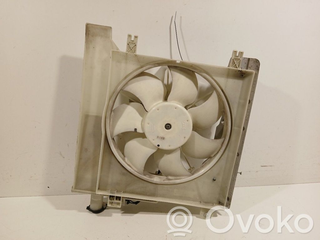 Toyota Aygo AB10 Elektryczny wentylator chłodnicy 