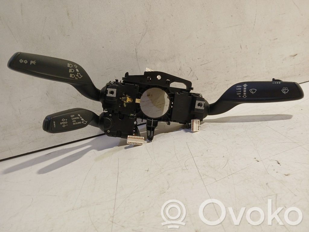 Audi A3 S3 8V Interruptor/palanca de limpiador de luz de giro 