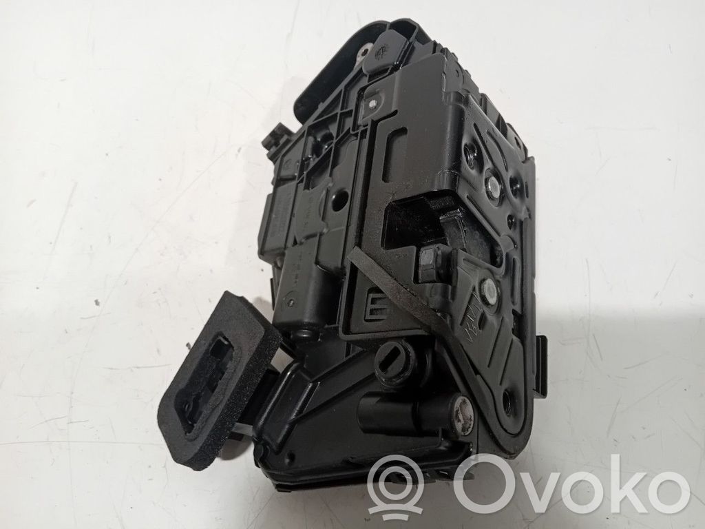 Skoda Fabia Mk3 (NJ) Rear door lock 