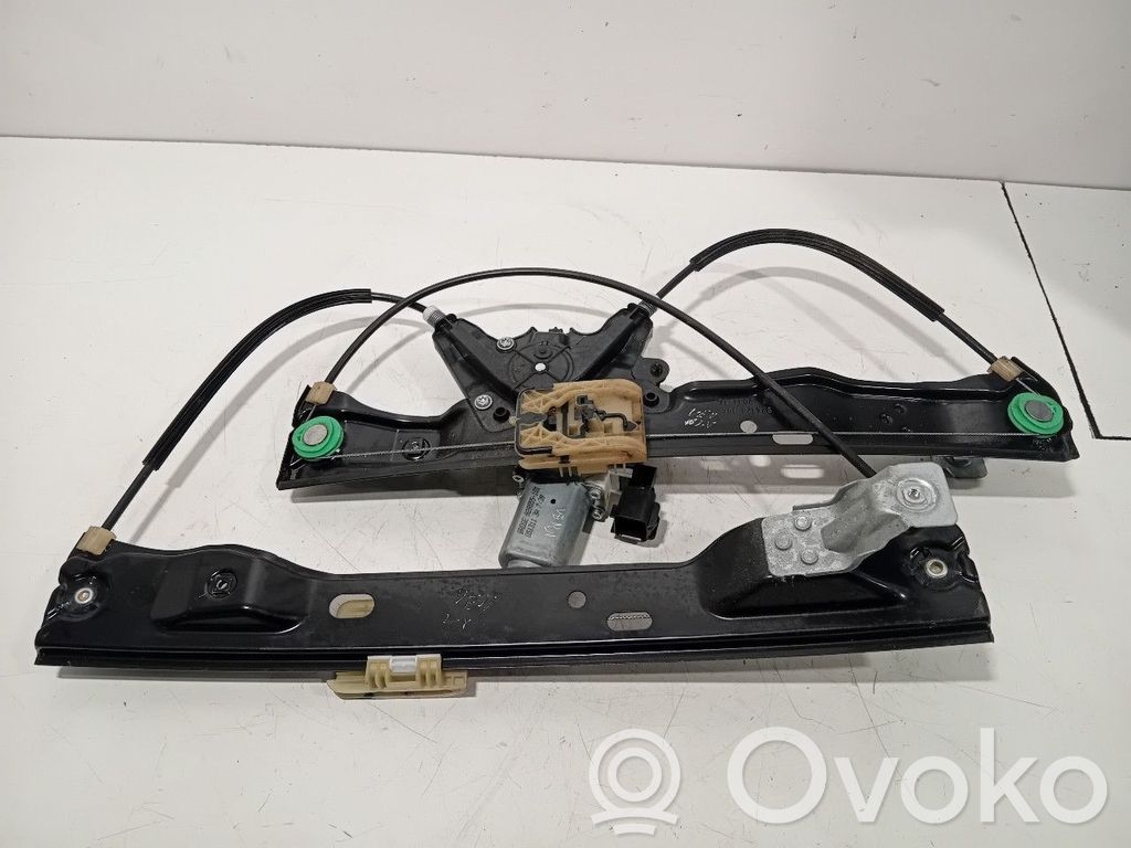 Ford Focus Front door window regulator with motor 