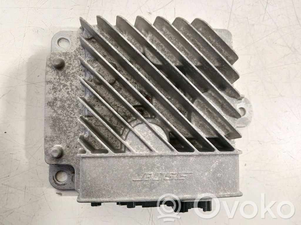 Renault Megane IV Sound amplifier 