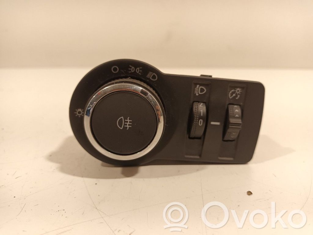 Opel Karl Light switch 