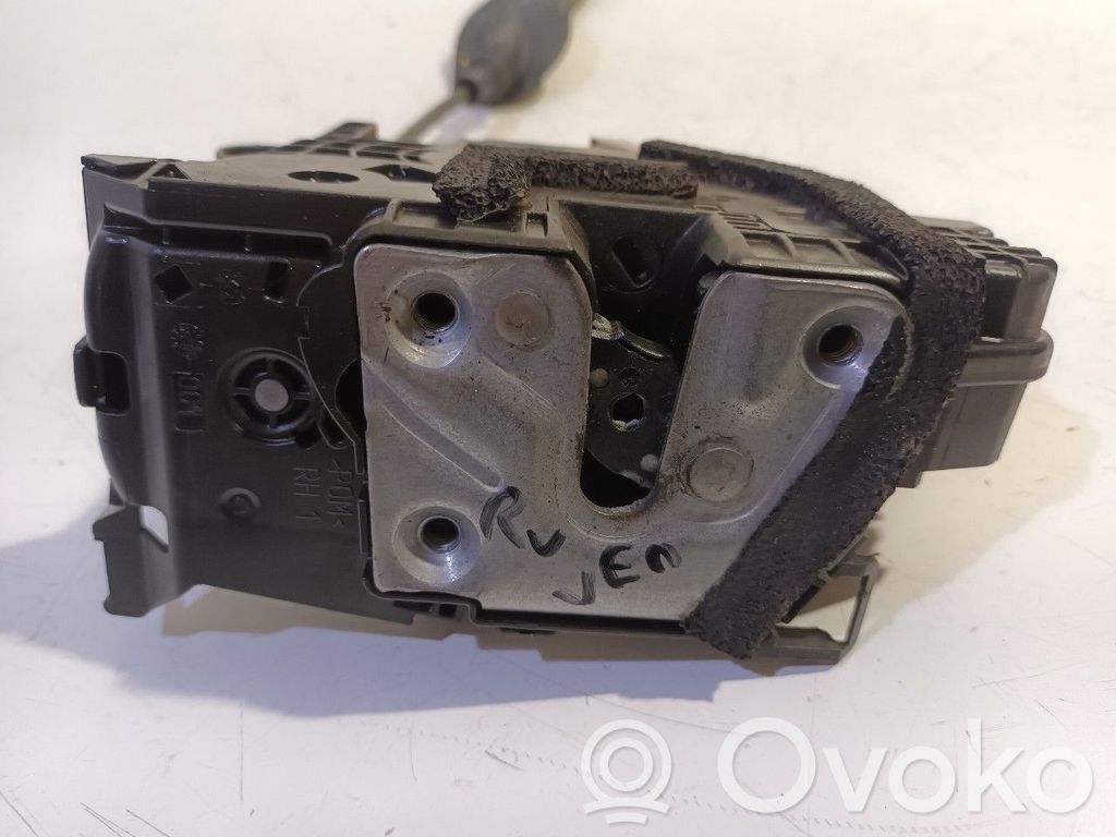Renault Clio IV Etuoven lukko 
