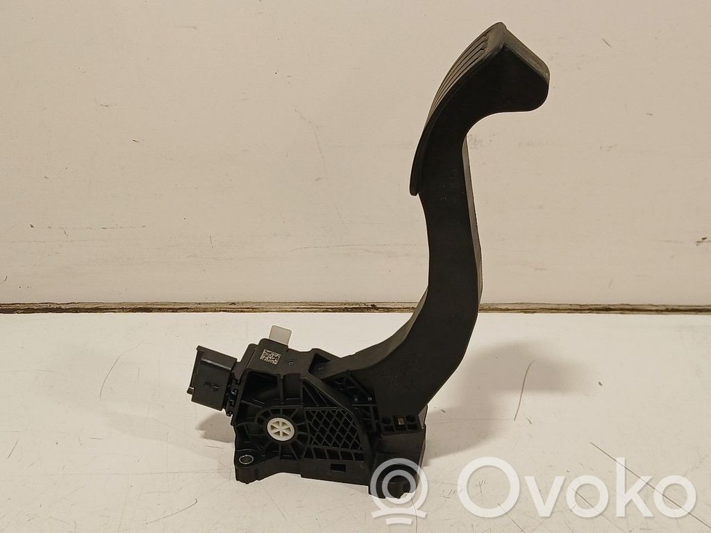 Opel Vivaro Accelerator throttle pedal 